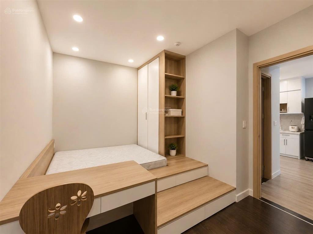 Golden mansion cần bán căn hộ 2pn/2wc, 69m2, giá 5,98 tỷ nhận nhà, y hình ảnh ạ 0901 632 ***