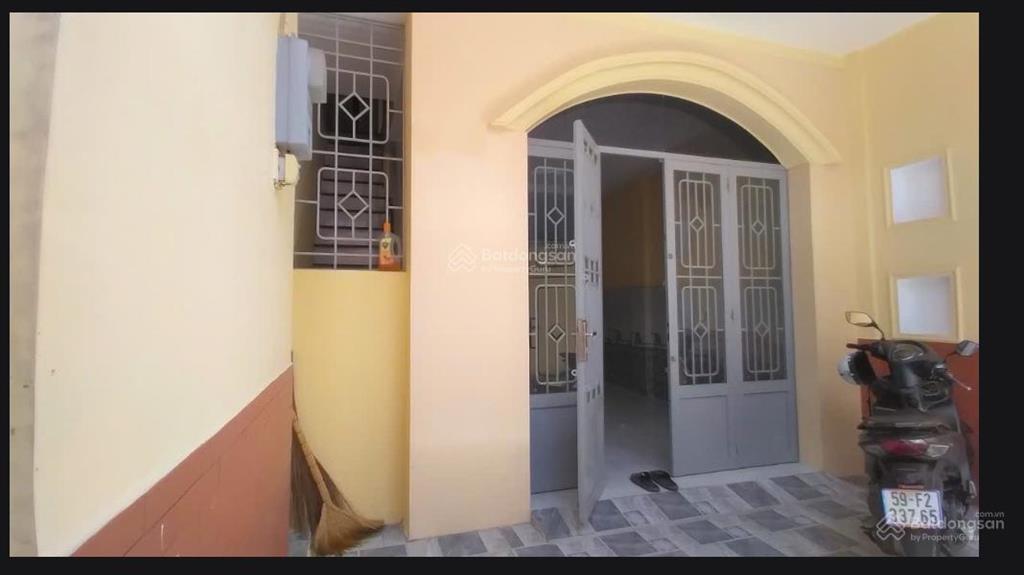 Quận 4 nhà hẻm 243 tôn đản, 56m2, 2 tầng, 3pn, 3wc 4,55 tỷ