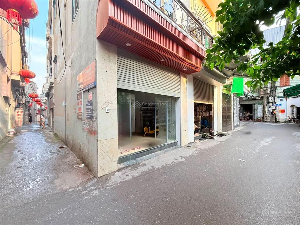 Bán nhà phố đông thiên hà nội. 35m2 5 tầng. mt 4m. lô góc. giá 9,3 tỷ. ô tô tránh. kinh doanh