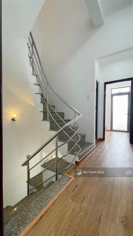 Nhà 120m2 tới 4pn hẻm xe hơi tới, hàng xóm phú mỹ hưng, ko quy hoạch, shr, nhỉnh 4 tỷ