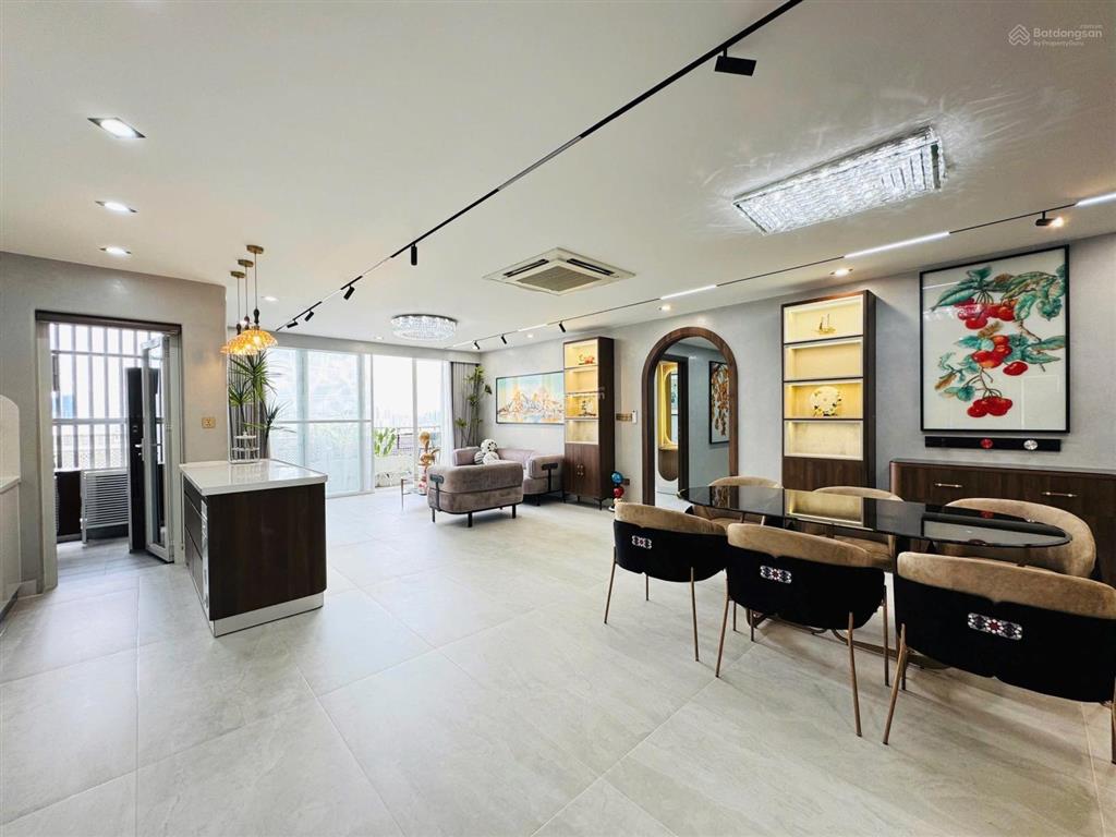 Rõ ràng thông tin chuẩn căn hộ đẹp 100% như hình riverpark, phú mỹ hưng
