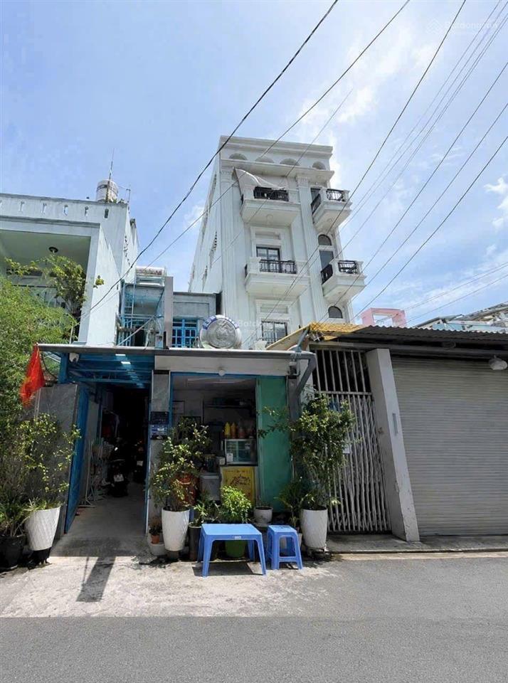 Bán dãy phòng trọ đường bùi văn ba. trệt lầu. dt 4.25x18.28m. nh 7.3m. giá 9.960