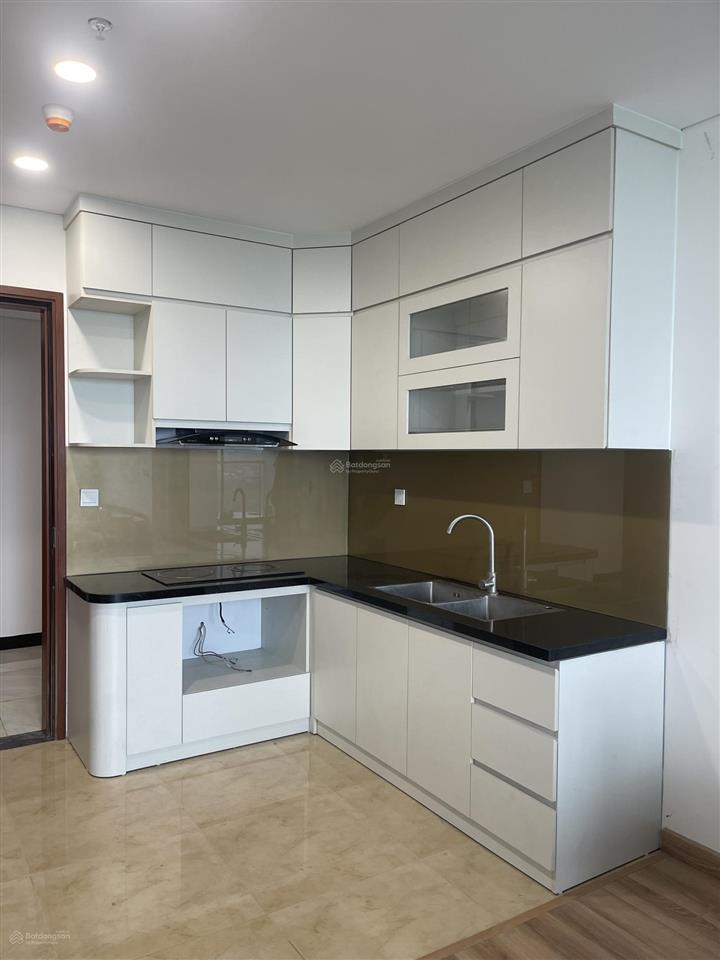 Cần bán gấp căn hộ 2 ngủ siêu đẹp tại trust city