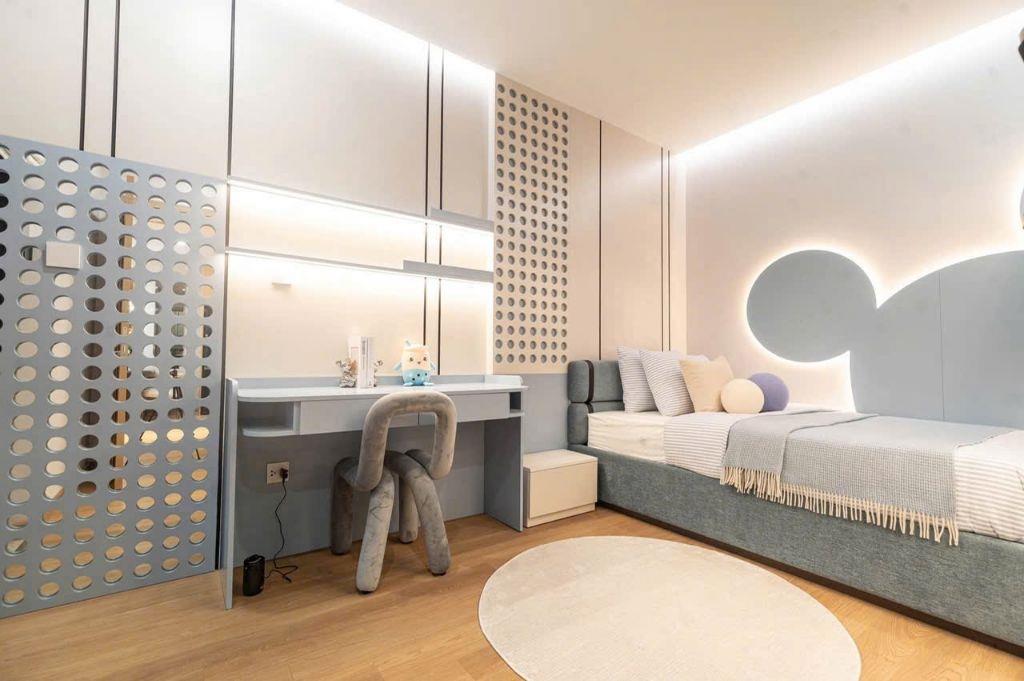 Bán chung cư Hoàng Quốc Việt căn 3 phòng ngủ 80m² giá 6 tỷ, nhà mới có sổ (083,848,9898)
