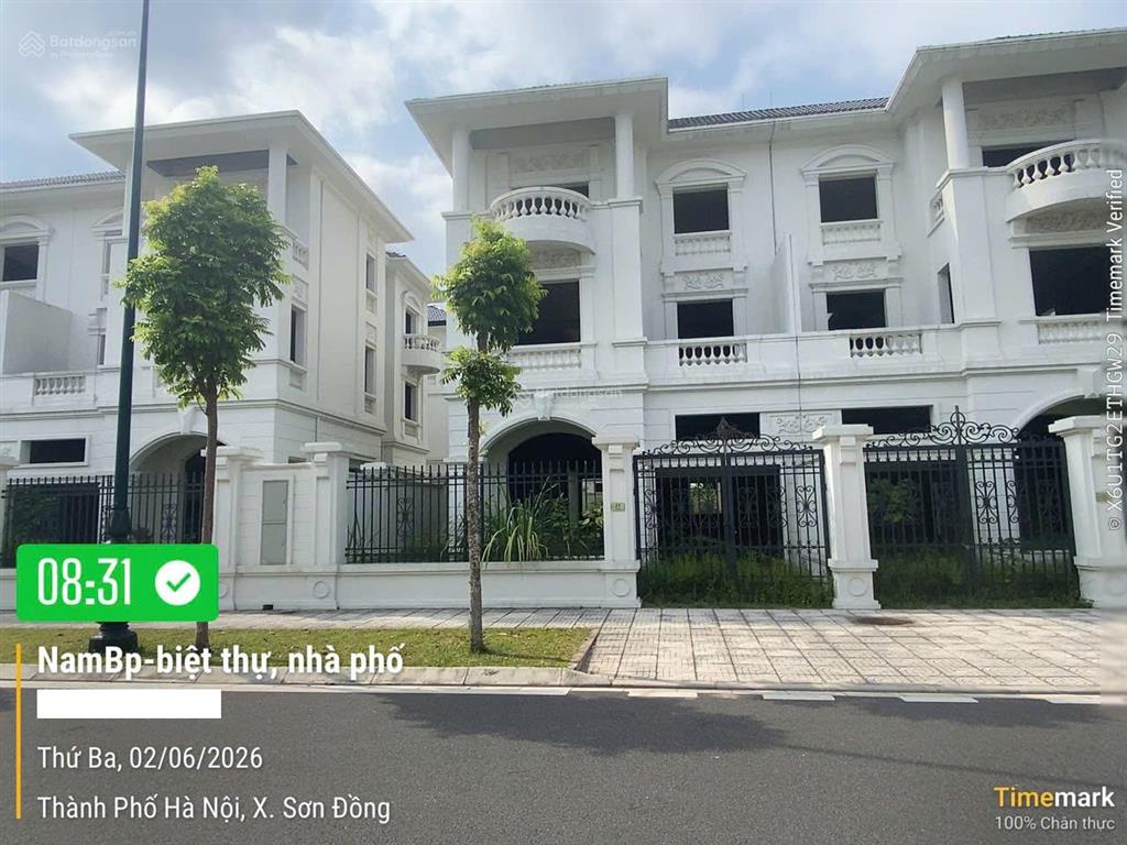 Bán gấp biệt thự kđt vườn cam, dt 201m2, sđcc, đường 20m giá chỉ 128tr/m2