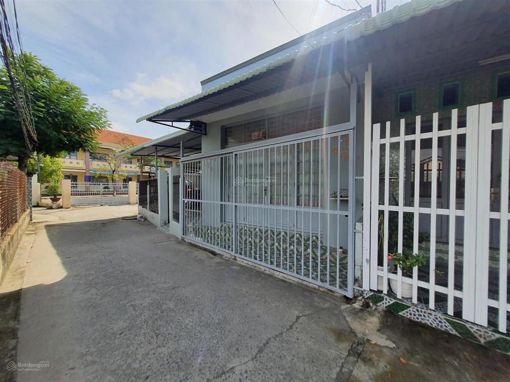 Bán nhà đất căn góc tại phước lý, 2,7 tỷ, 140m2
