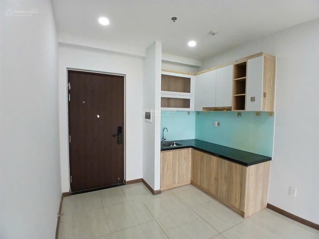 Bán bcons plaza sổ hồng sẵn đang có hđ thuê giá 2 tỷ 210 bao thuế phí, đầy đủ nội thất