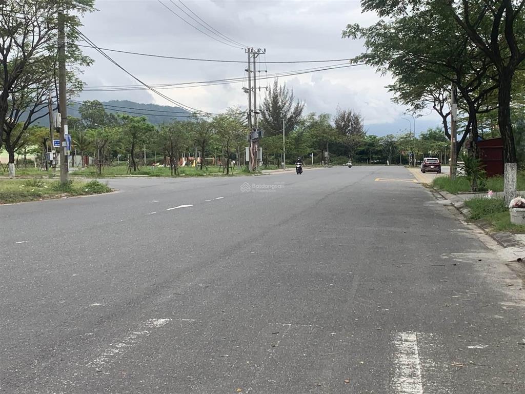 Bán đất 2 mặt tiền khúc hạo, 16,5 tỷ, 360 m2 mảnh đất lý tưởng