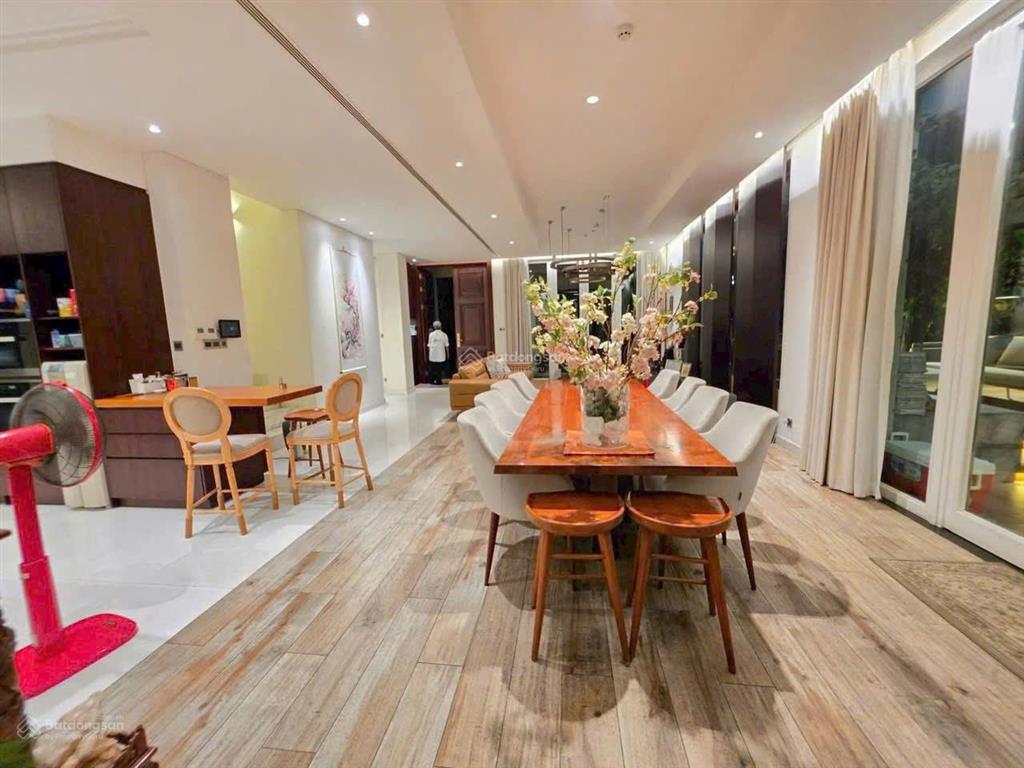 Căn biệt thự saroma villa sala diện tích 322m2 bán giá tốt sala chỉ 225 tỷ