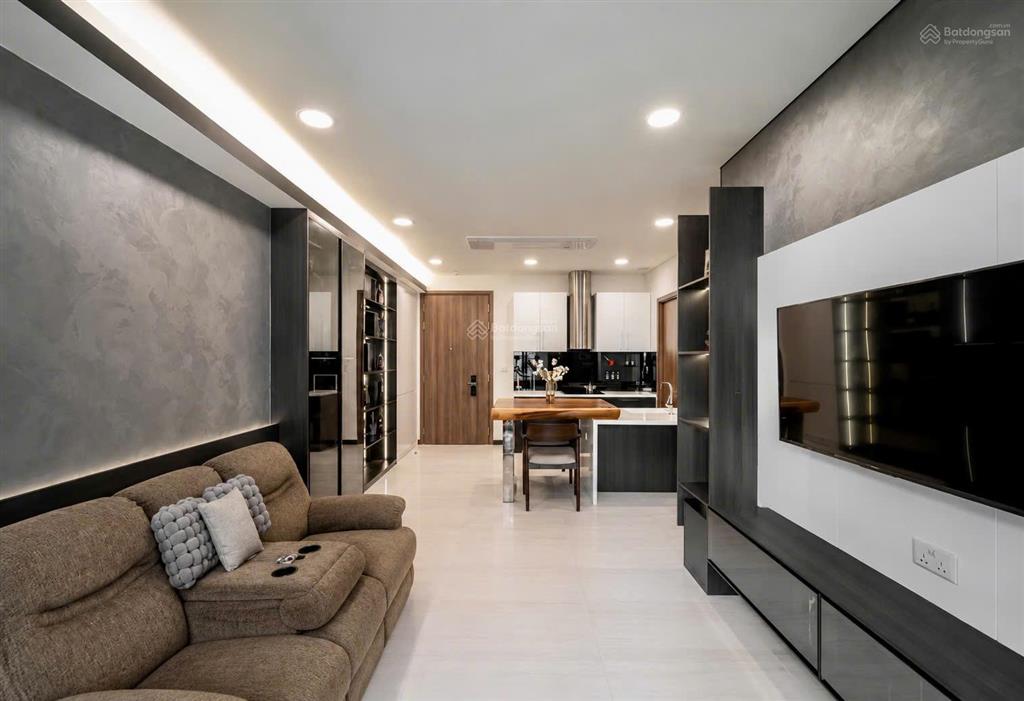 Chính chủ bán căn hộ kingdom 101, q10, 72m2, 2 phòng ngủ, 2 wc, sổ hồng, giá 7 tỷ. tuấn 0901 499 ***