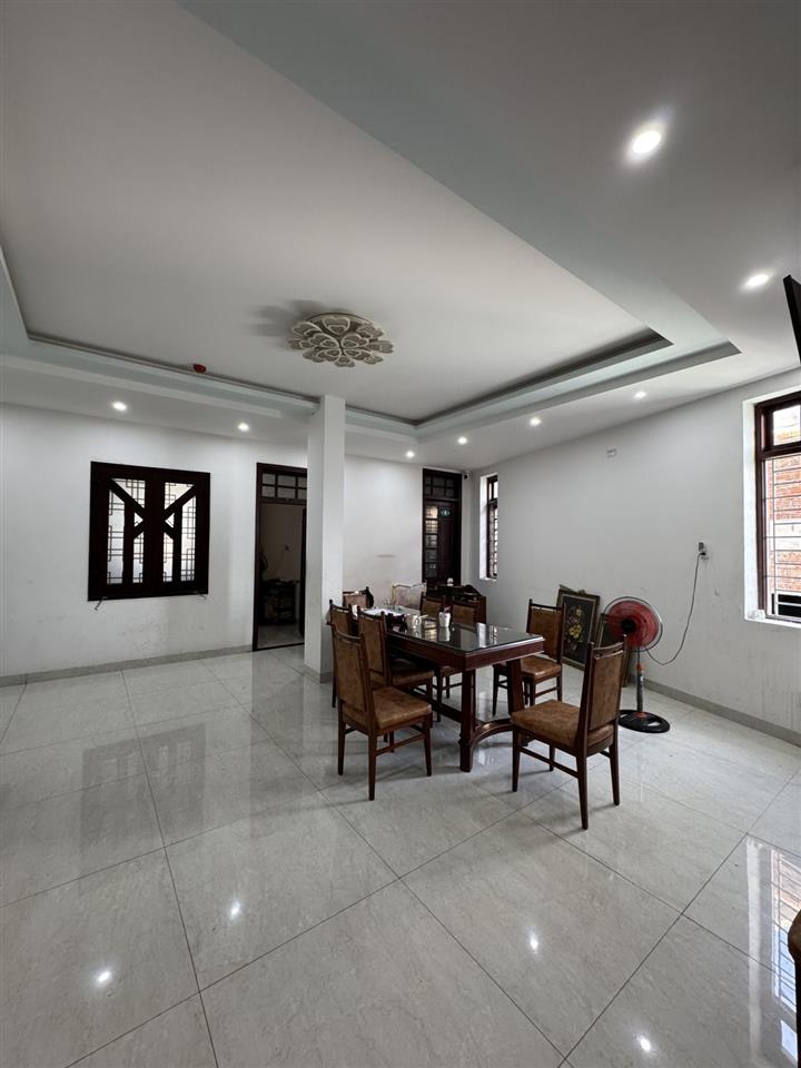 Bán tòa nhà mặt tiền Trần Cao Vân 295m², giá, văn phòng, căn hộ, dòng tiền 80