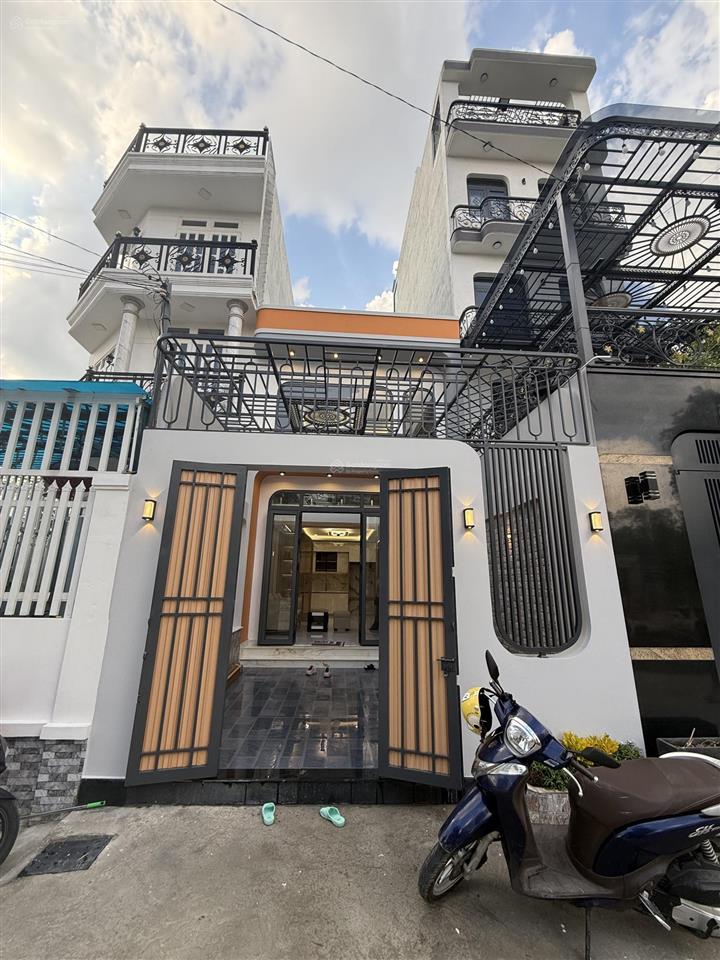 Nhà 1 lửng 4,5m x 16m mặt tiền tl22 sát ngã tư ga giáp nguyễn oanh gò vấp. xây mới giá tốt.