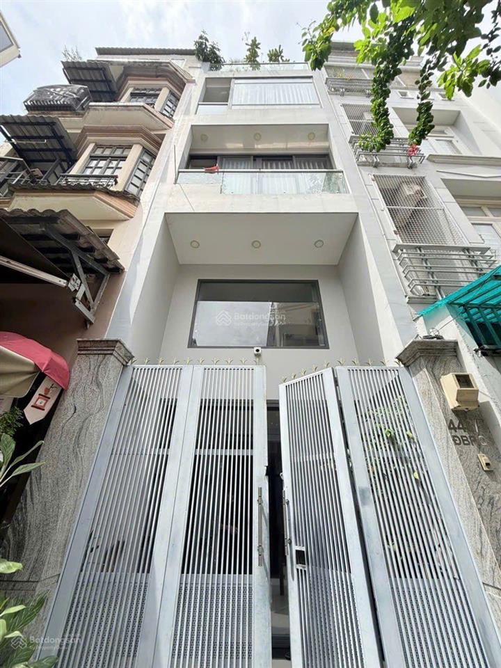 Giảm 550tr, bán nhà ngộp bank hồng lạc tb