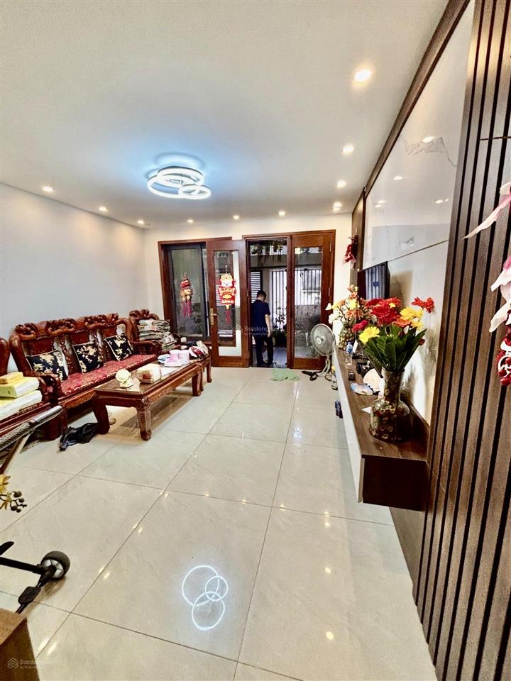 Ngọc thụy long biên 73m2 5 tầng 15m. ô tô tránh. hơn 12 tỷ chủ nhà cần thanh khoản gấp. gi