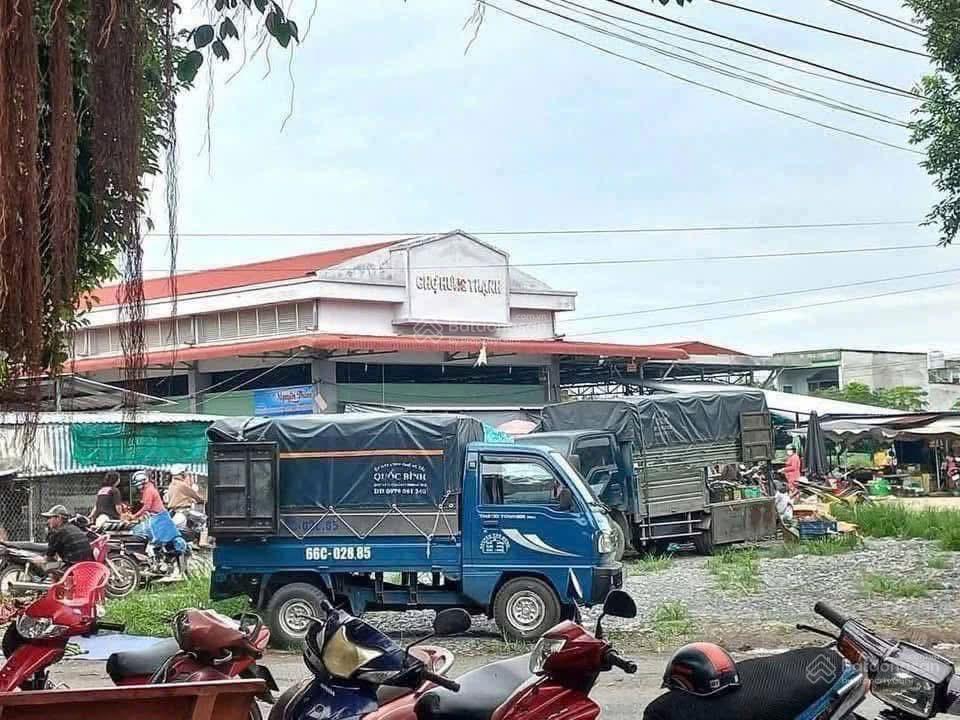 Bán đất đối diện chợ, trường học, cách kcn long giang 5km (tiền giang)! giá 360 triệu