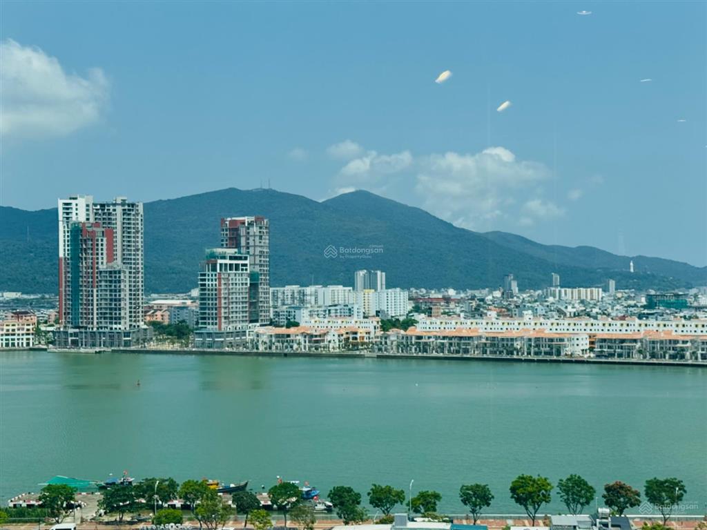Cắt lỗ sâu! căn góc 3pn đẹp nhì sun symphony view biển + view sông pháo hoa