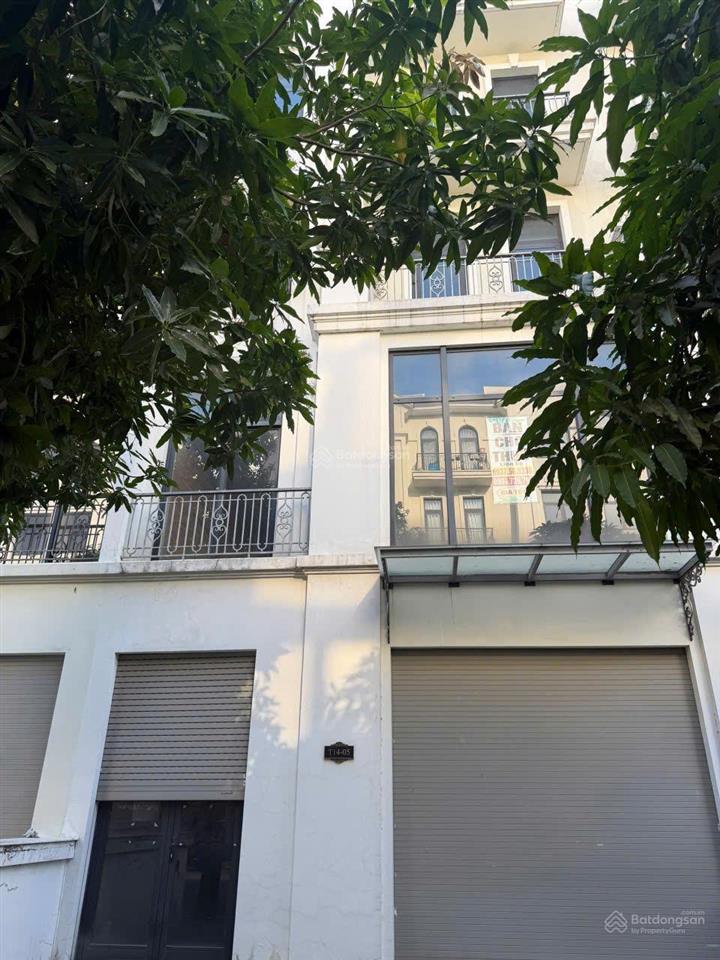 Bán nhà phố manhattan 105m2 vinhomes grand park | sổ hồng sẵn | giá 20,6 tỷ