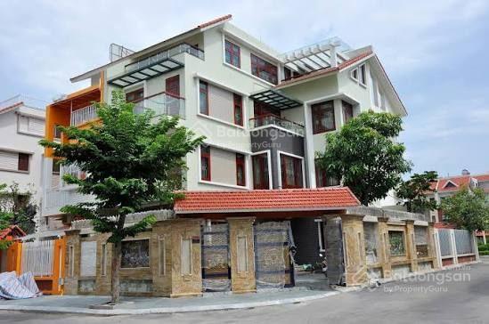 Bán căn góc biệt thự tp giao lưu phạm văn đồng. 170m. 4 tầng, sổ đỏ cc. 76 tỷ. 0974 687 ***