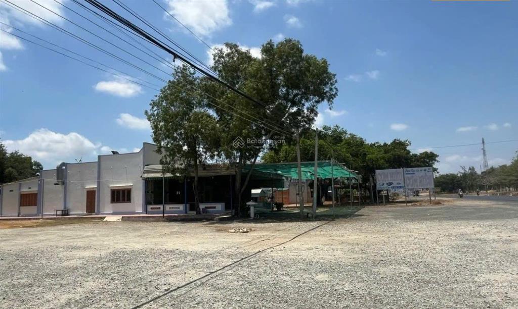 Mặt tiền quốc lộ 55 xã láng dài phường đất đỏ vị trí đẹp, tiềm năng khai thác cao