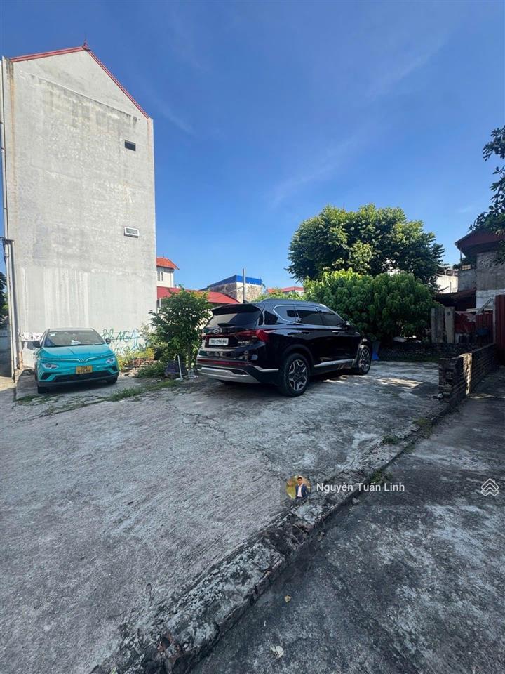 Lô góc 50m2 do hạ, tiền phong đẹp mê ly ô tô tải đỗ cửa