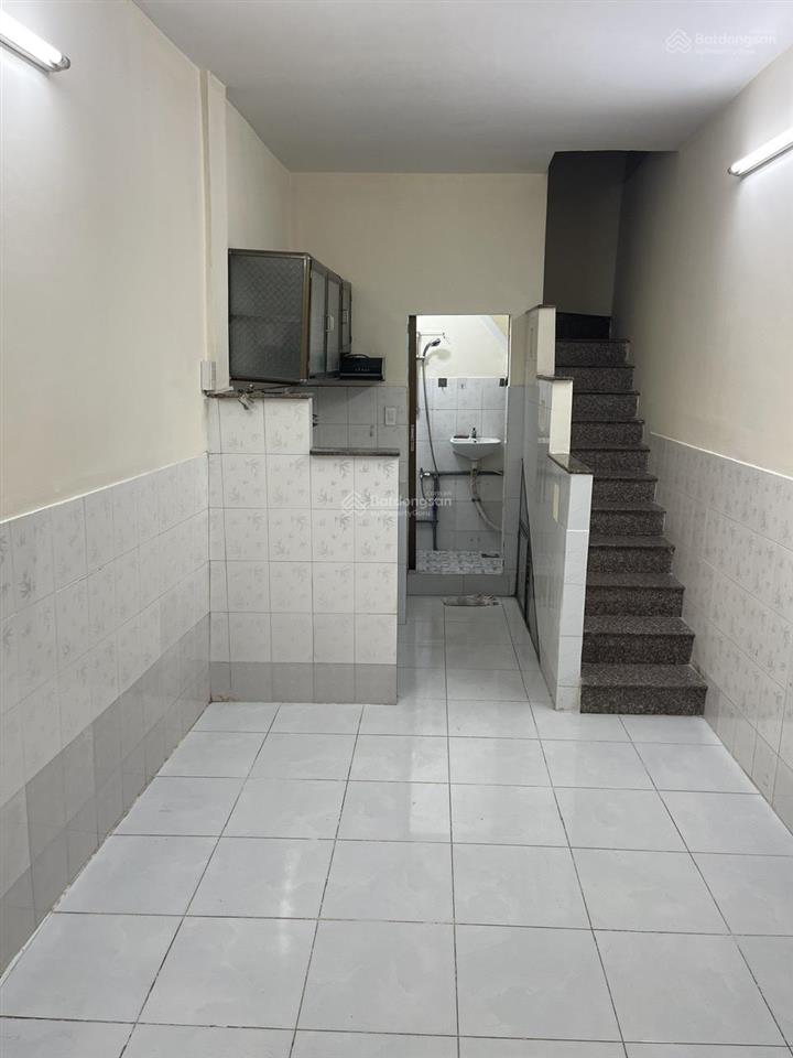 Nhà riêng, chính chủ, sổ hồng tại quận bình thạnh, tphcm. định cư nước ngoài cần bán