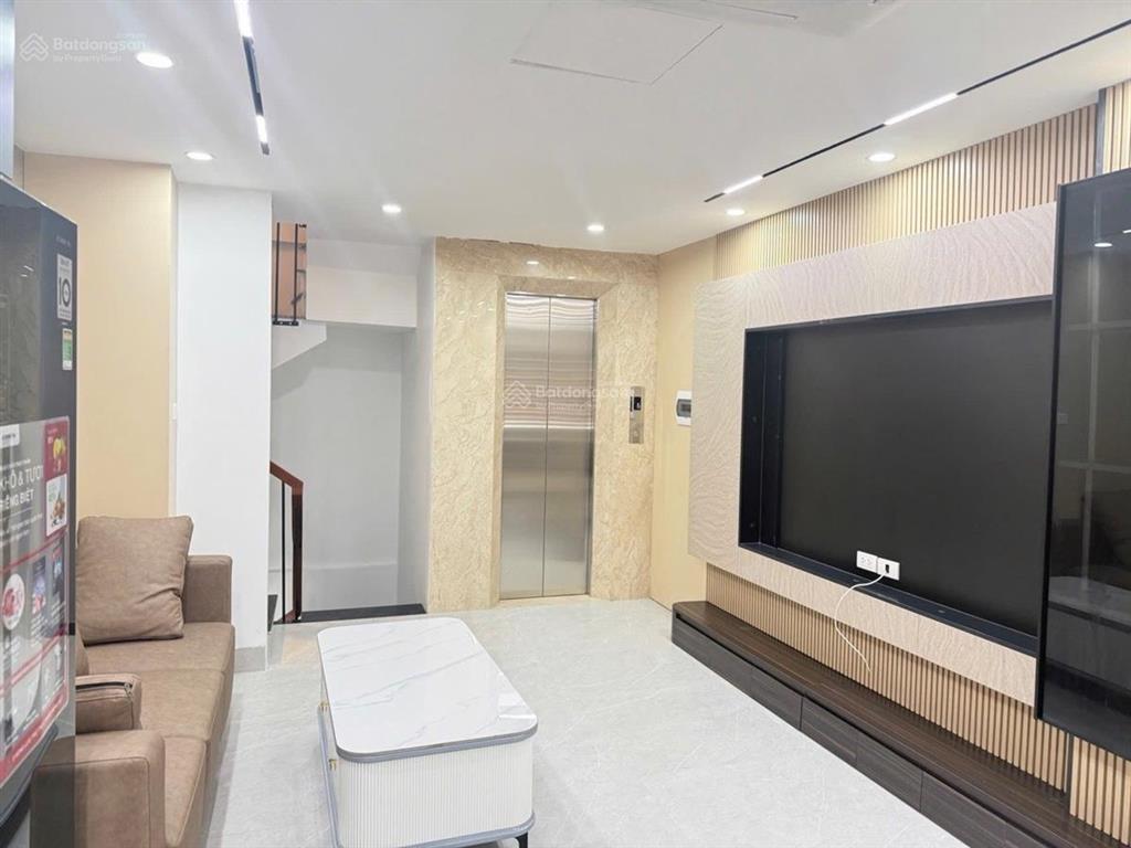 Nhà nguyễn khang, cầu giấy, thoáng trước sau, ngõ ôtô kinh doanh, thang máy, full đồ, 41m, hơn 8ty