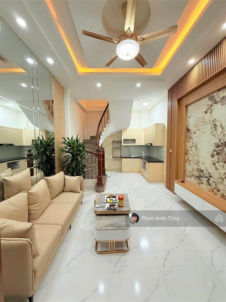 Nguyễn văn huyên, dân xây chắc chắn, ngõ 3 gác thông, 50m ra phố, thoáng, sổ cc, qh ổn định, 38m2