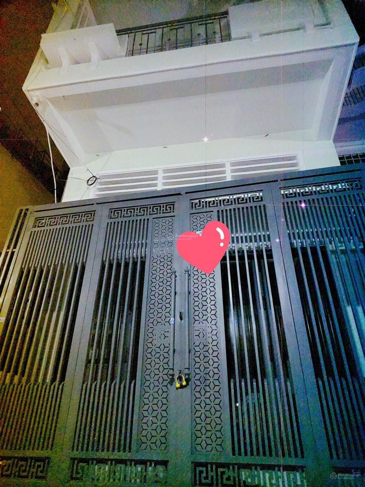 Mặt tiền trung tâm lê văn sỹ, quận 3. nhà mới 4 tầng hẻm xe tải. chỉ 15x tỷ
