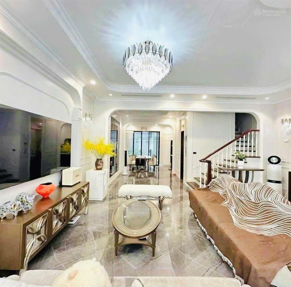 Vinhomes marina ngọc trai có thang máy khu đóng full nội thất