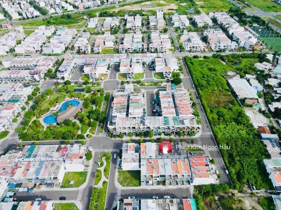 Nhà thô mỹ gia gói 8 kvg the capella nha trang, giá bán 5,9 tỷ