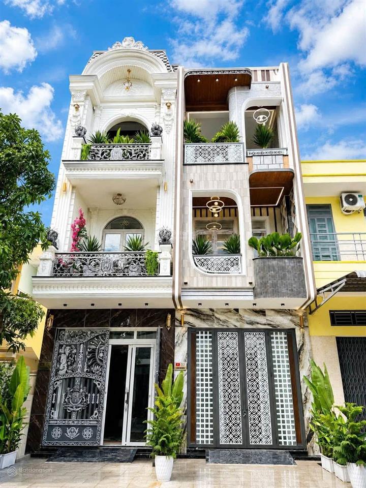 Nắm chủ bán nhà 3 tầng mặt tiền đường chu văn an