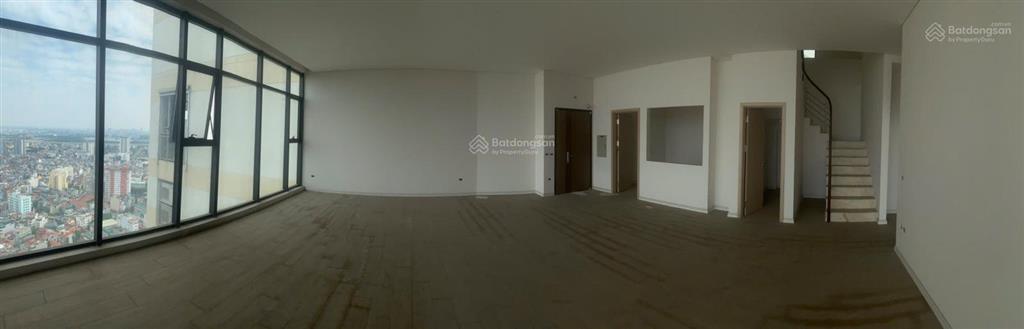 Chính chủ cần bán penthouse mipec long biên, 326m2 đông nam, view sông hồng