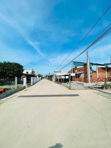 Bán Nhanh Lô Trục Chính Đường 6M Đất Nam Hòa Khương Cách DT609 200M Gía Chỉ 1Ty1xx