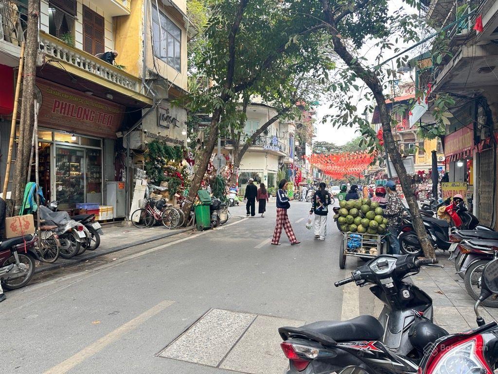 Bán mặt phố hàng đồng mặt tiền rộng kinh doanh sầm uất ngày đêmxây khách sạn quá đẹp 75m2 52tỷ