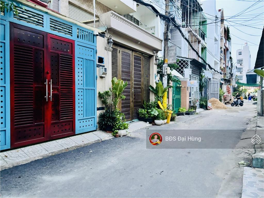 68m2 (4x17) 4 tầng 4pn chỉ 7,x tỷ căn này rất khó tìm trên trục đường thống nhất