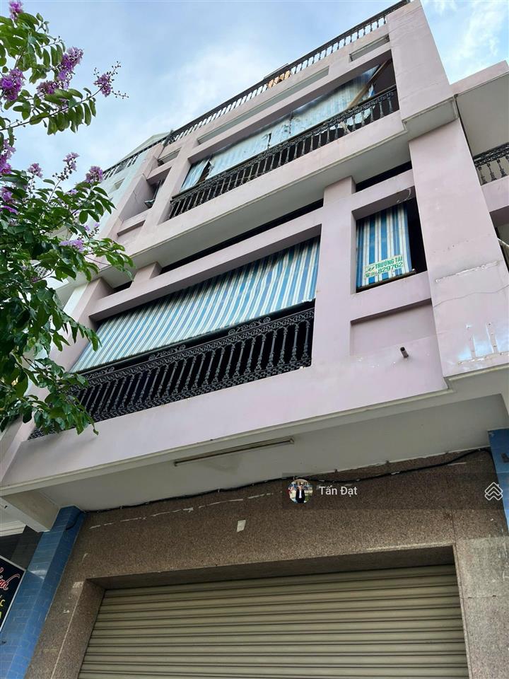 Bán nhà mặt tiền 15 lê quý đôn, trung tâm tp. bà rịa dt sàn 541,72m² vị trí kinh doanh đắc địa