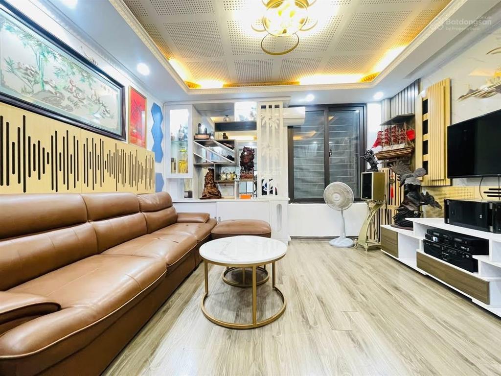 Giảm 500 triệu, nhà tây sơn, ngõ thông 2 thoáng, cách ô tô 40m, ở hoặc cho thuê kd cực tốt