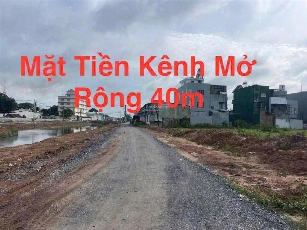 Giảm mạnh còn 4 tỷ 7 lô đất mặt tiền kênh liên xã xuân thới đông cũ hm