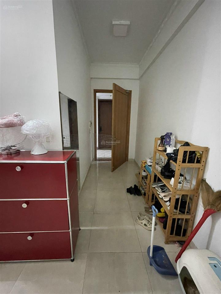 Bán nhanh căn góc tầng cao chung cư cbd, 3pn 2wc, giá 3.4 tỷ giữ lại 100 triệu