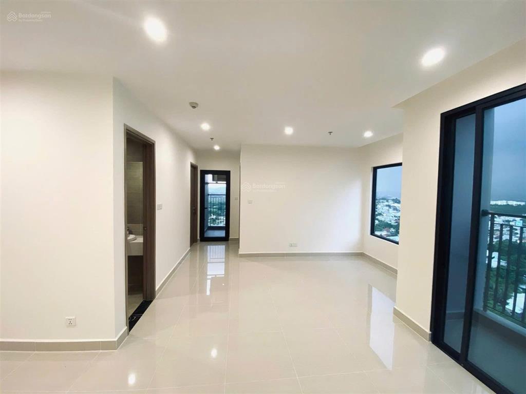 Căn góc 2pn + 69m2 giá rất tốt bên rainbow chỉ 2,85 tỷ đã có sổ hồng
