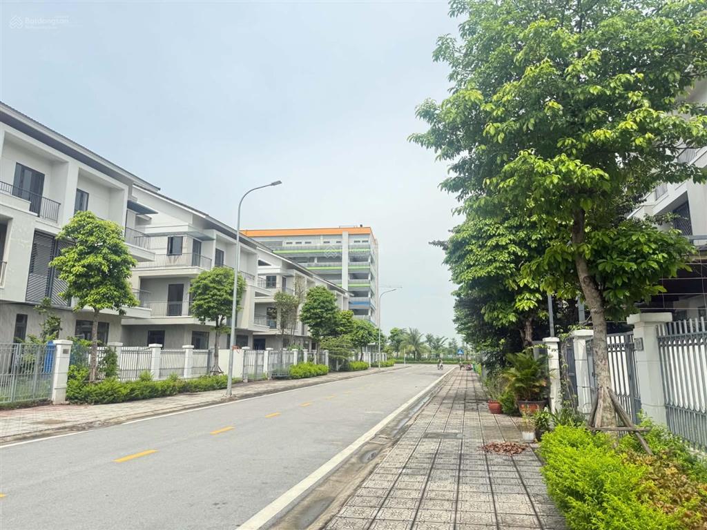 Bán biệt thự vườn gần hà nội giá hơn 63tr/m2, tạo dòng tiền 35 40tr/th