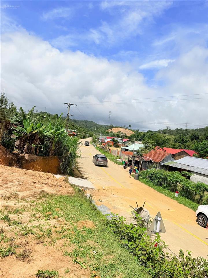 Bán lô đất đẹp tại măng đen, vị trí tiềm năng, thích hợp đầu tư hoặc phát triển nghỉ dưỡng