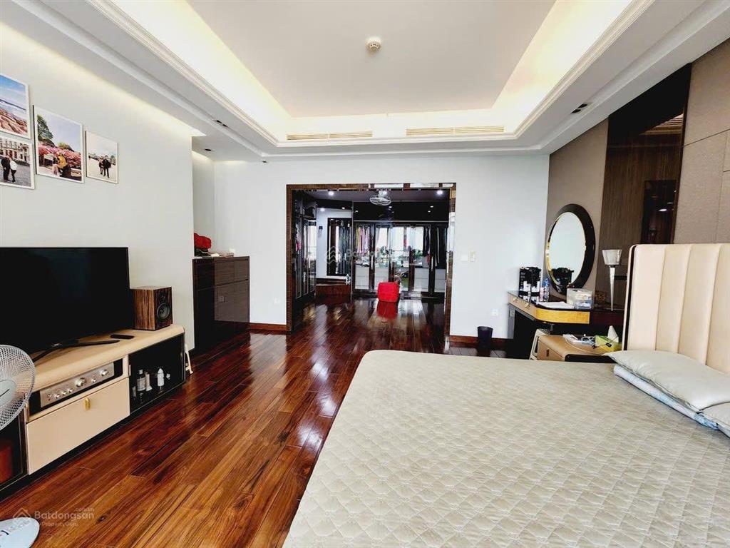 Chung cư cao cấp hoàng thành tower 114 mai hắc đế dt 188m2, 3 pn, sđcc, chỉ 45 tỷ