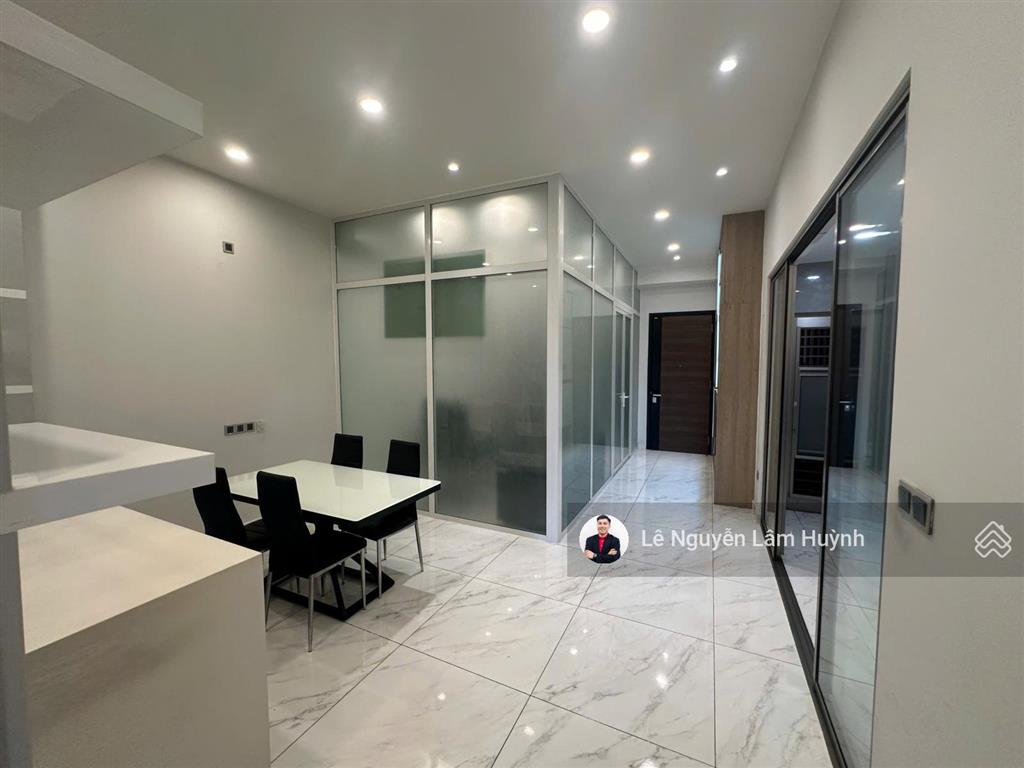 Bán căn hộ 3pn, 2wc, 127m2 tại midtown phú mỹ hưng, 13,3 tỷ