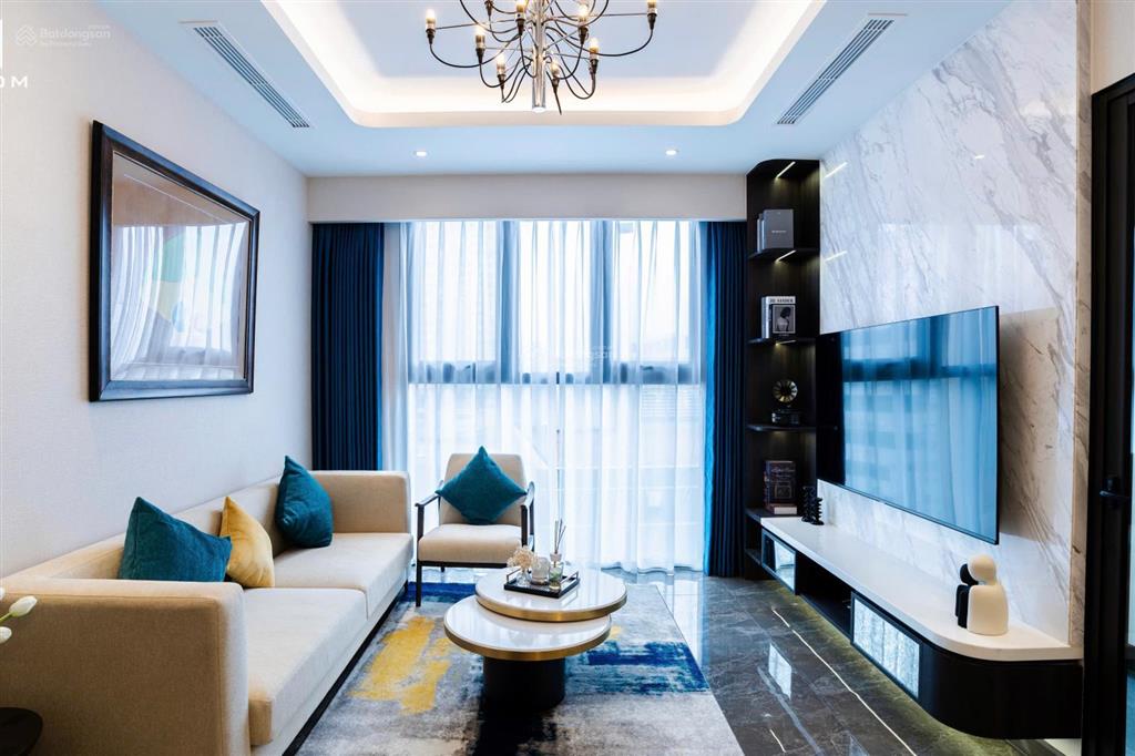 Bán căn hộ mới 2pn2wc phường giảng võ full nội thất sổ hồng lâu dài