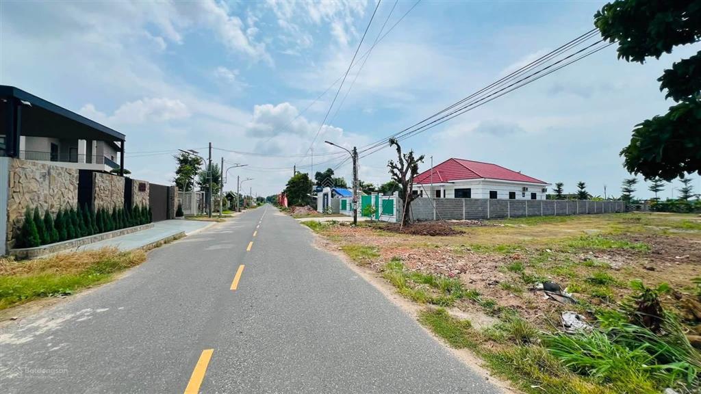 Đất ven biển phước hải khu đồng gió gần hồ sở bông 309m giá 10,9 triệu/m2 sổ riêng cách biển 3km