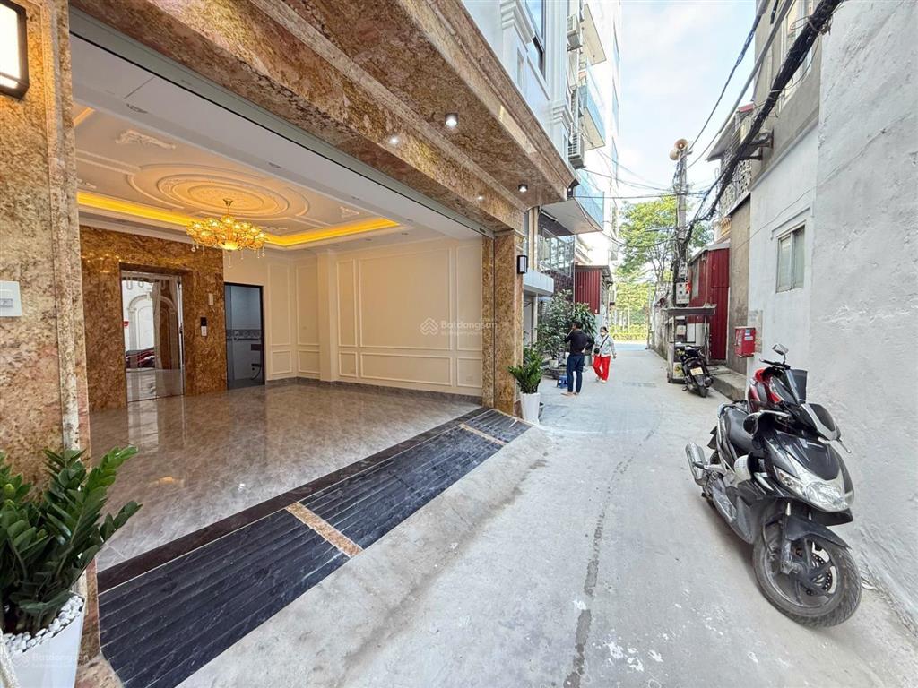 Siêu phẩm phạm văn đồng! 43 m2, 7 tầng, mt 5m, gara, 5m ra pvd. chỉ 16,86 tỷ.