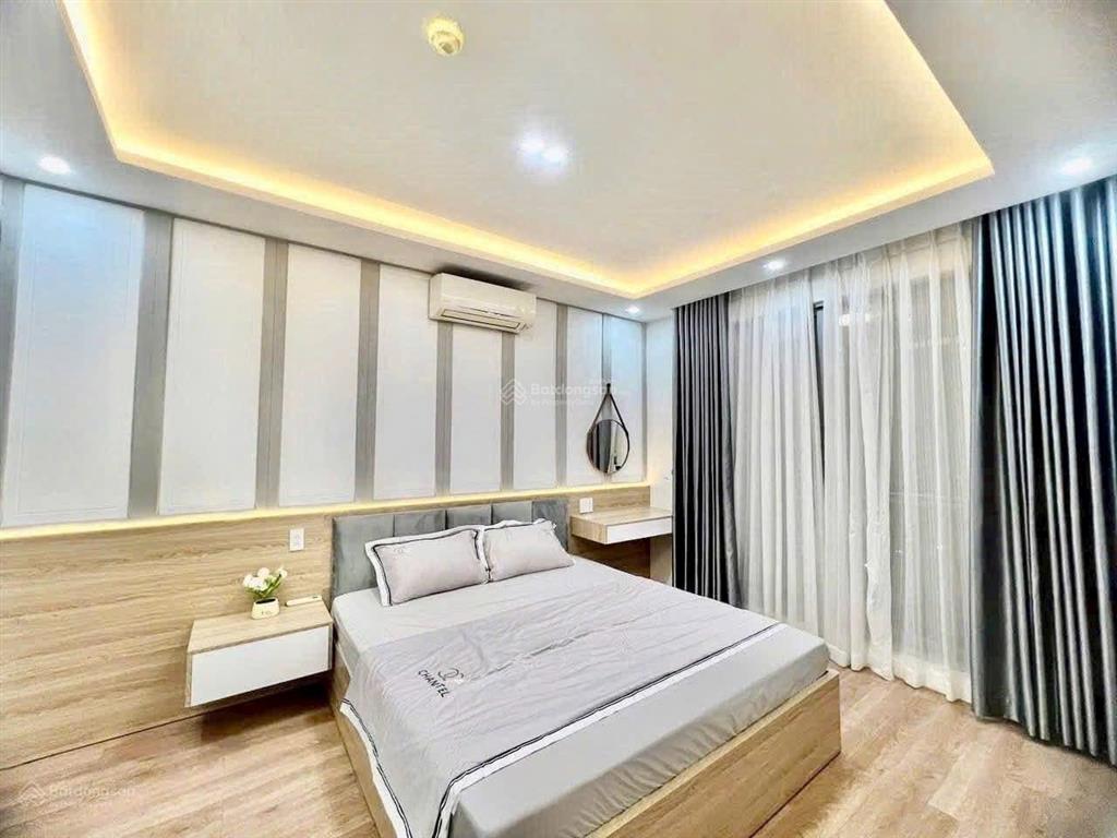 Cần bán nhanh green valley 128m2, 3pn, 2wc nhà full nội thất 10,3 tỷ. 0914 266 ***