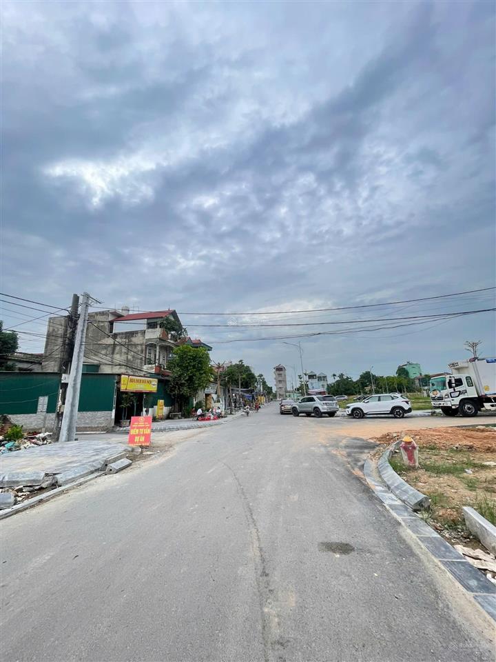 Chính chủ bán gấp lk 7 đấu giá x4 lâm hộ, quang minh, hn. giá trúng là giá sàn, chủ chênh nhẹ