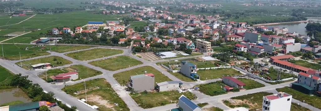 Bán lô khe thoáng 108m2, mặt tiền 6m tại tdp vàng bích sơn, việt yên giá chỉ hơn 3 tỷ